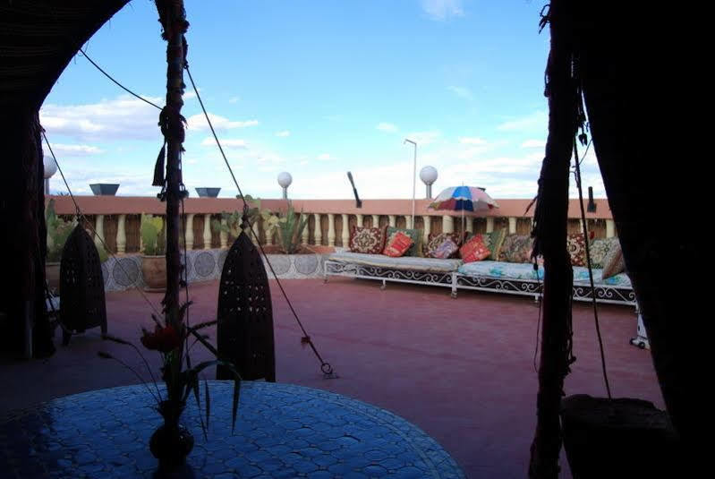 Le Temps De Vivre Bed & Breakfast Ouarzazate Exterior photo